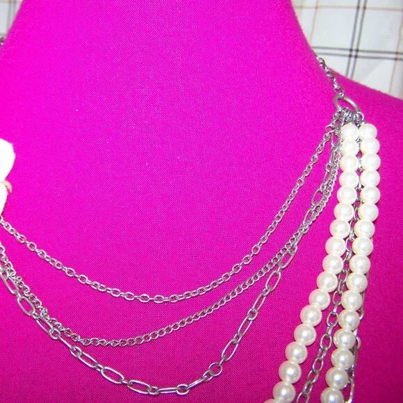 White Flower Multi-Strand Necklace - Picture 3 of 4